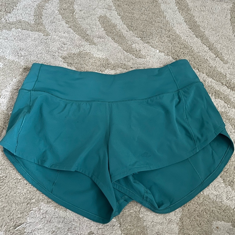 Lululemon speed up high-rise shorts 2.5